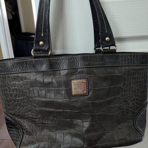 Dooney Bourke Tote - Picture 2 of 4